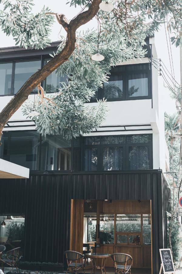 41Cafetel Hostel Bangkok Bagian luar foto