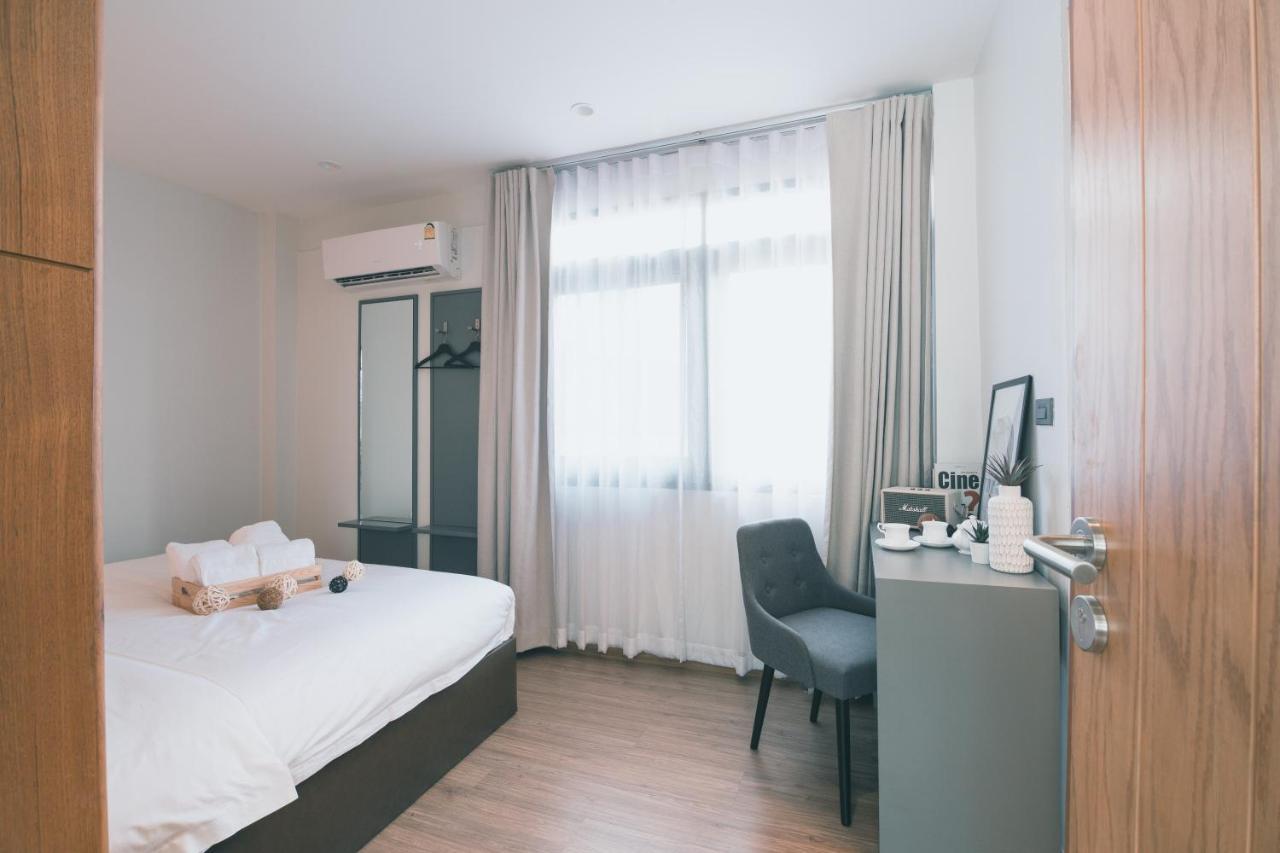 41Cafetel Hostel Bangkok Bagian luar foto